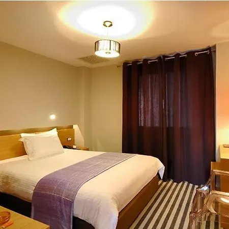 Otel Galaxy Center Patras