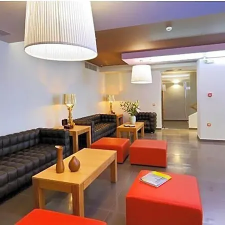Hotel Galaxy Center 3*