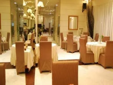 银河城中心酒店 酒店