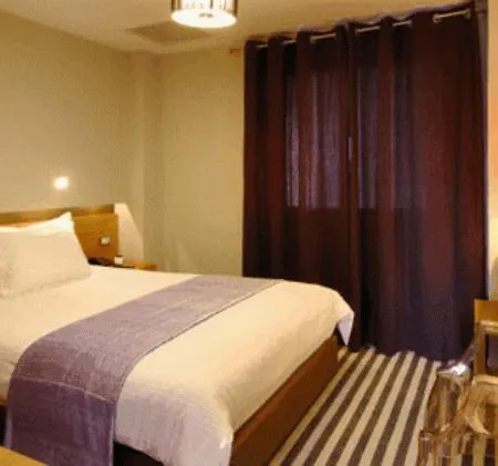 Otel Galaxy Center Patras