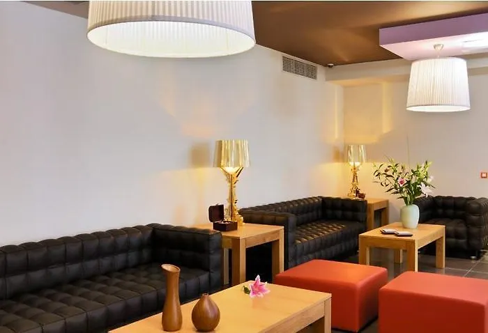 Otel Galaxy Center 3*